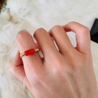 ANILLO ÚNICO RED CORAL